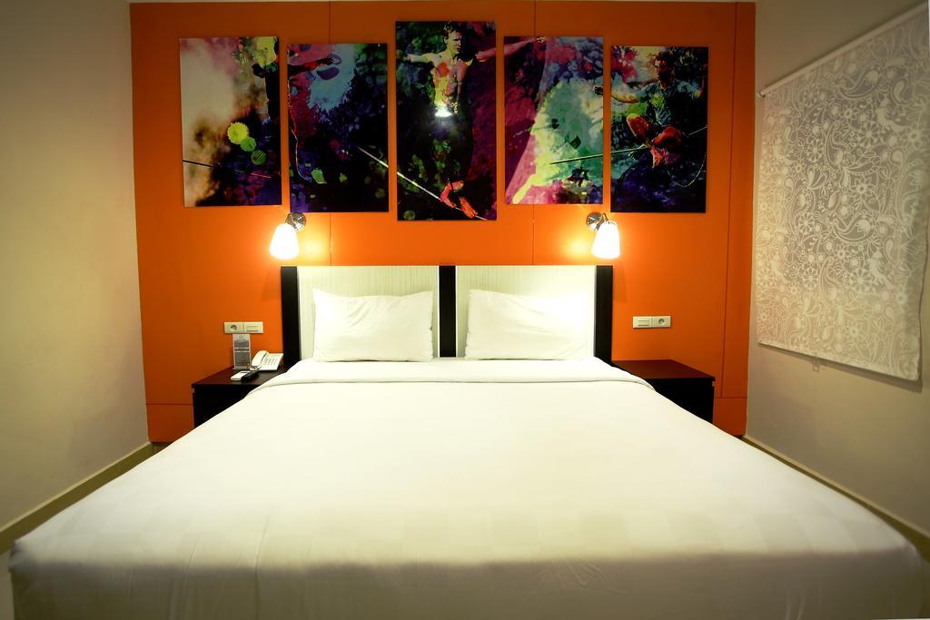 Sinar Sport Hotel Bengkulu Exterior foto