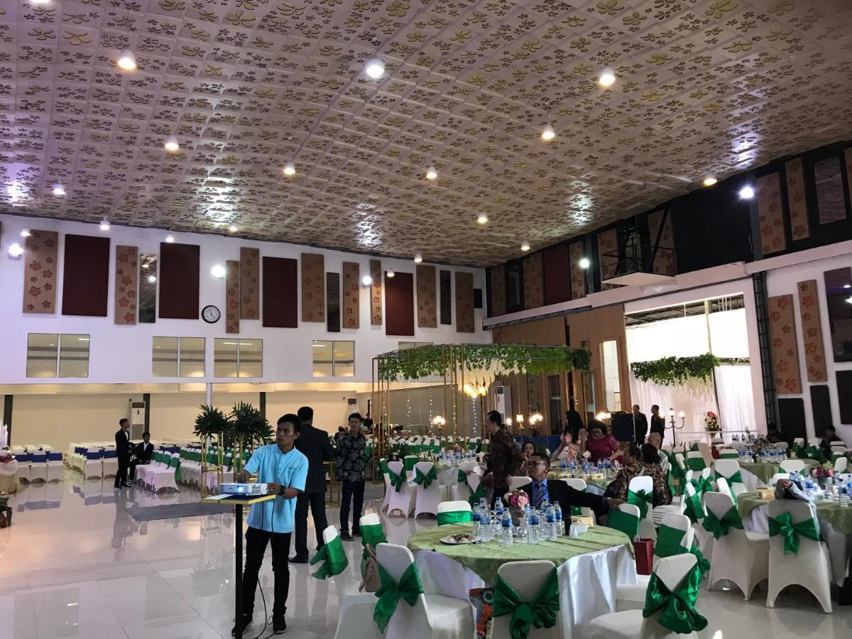 Sinar Sport Hotel Bengkulu Exterior foto